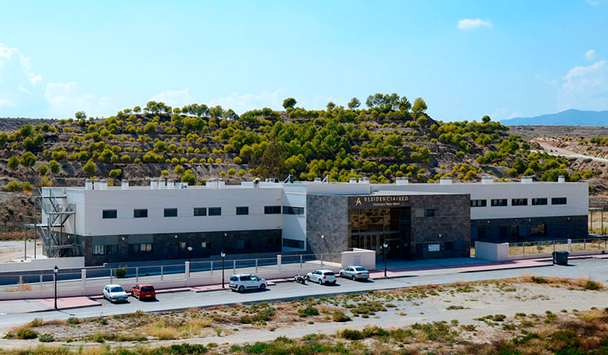 El Saliente: Residencia y Centro de Día para Personas con Discapacidad Gravemente Afectadas Francisco Pérez Miras. Albox (Almería)