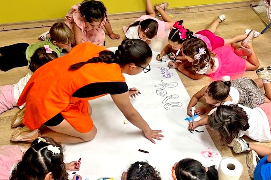 Noticia: Arrancan las Escuelas de Verano El Saliente 2026