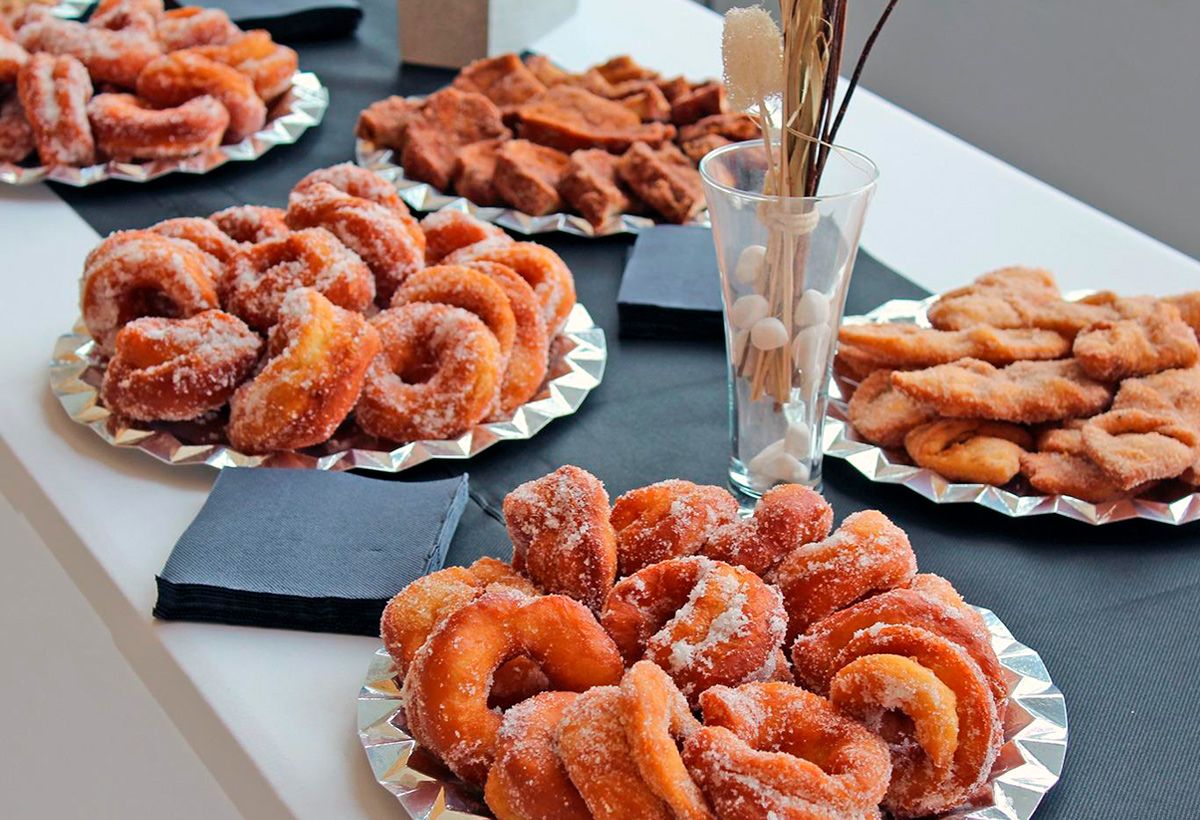 Repostería especial de Semana Santa. Catering El Saliente