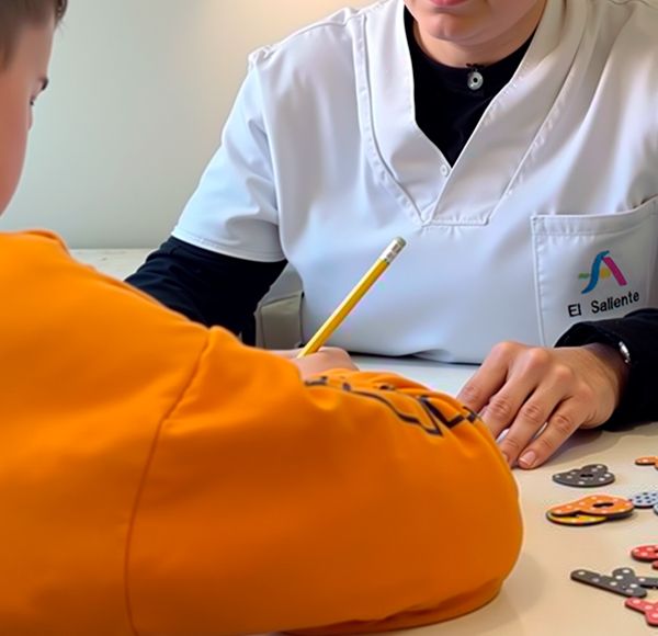 Logopedia. Centros de Atención Integral El Saliente