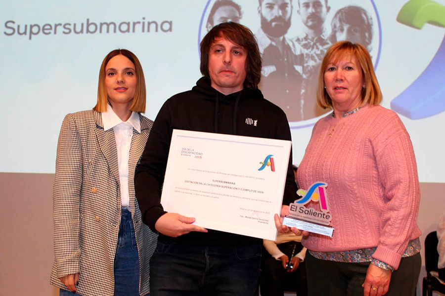 El Saliente Día de la Discapacidad 2025: Categoría Superación y Ejemplo: Supersubmarina