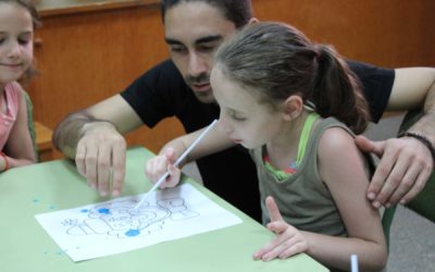 Cerca de 1100 menores acuden diariamente a divertirse a las Escuelas de Verano Bilingües El Saliente